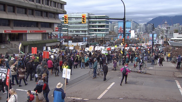 Thousands protest Kinder Morgan pipeline expansion in Vancouver - CTV News