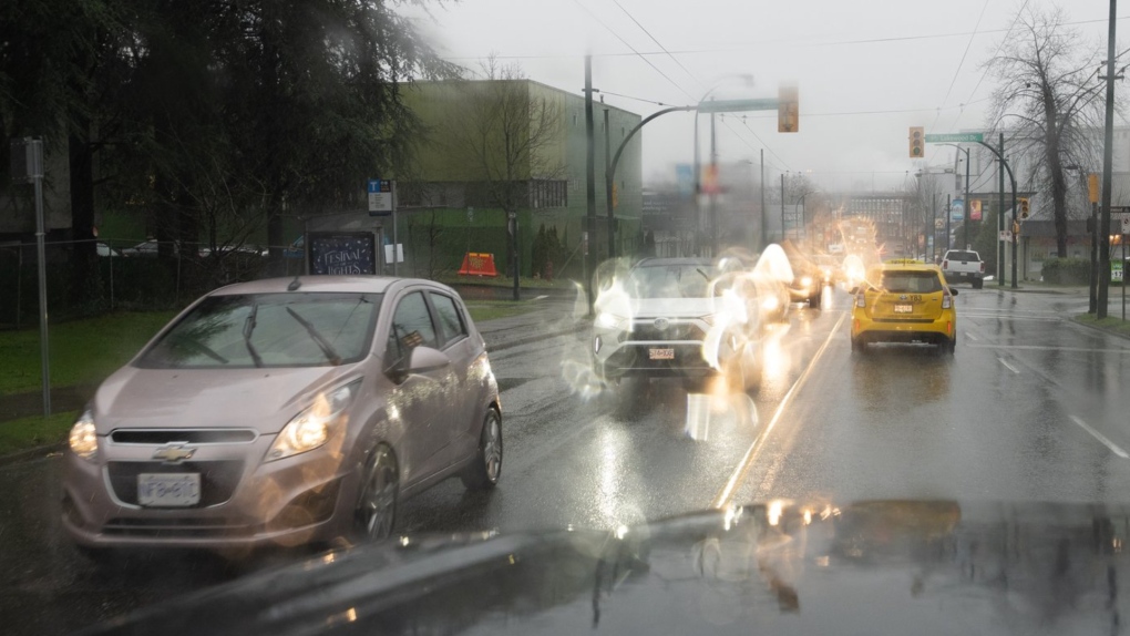 Environment Canada has issued severe thunderstorm warning with a possibility of strong wind gusts, large hail and heavy rain for parts of southern British Columbia. Traffic moves through heavy rains in Vancouver, Wednesday, Jan. 12, 2022. The region is experiencing an atmospheric river. THE CANADIAN PRESS/Jonathan Hayward