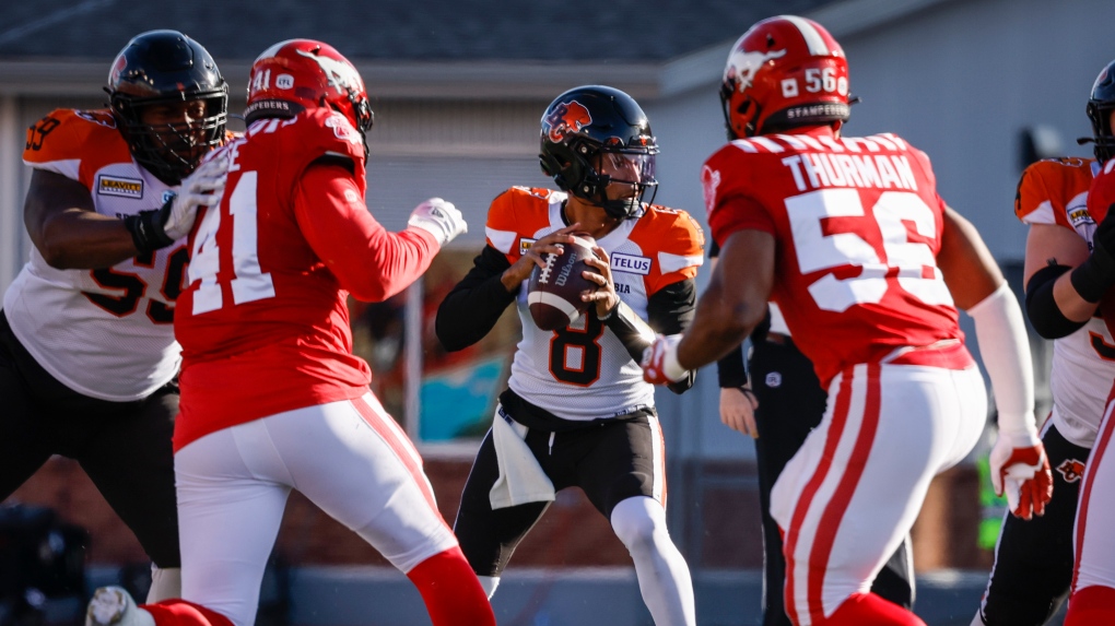 NFL legend's son makes emotional debut in same stadium iconic dad played in  Super Bowl