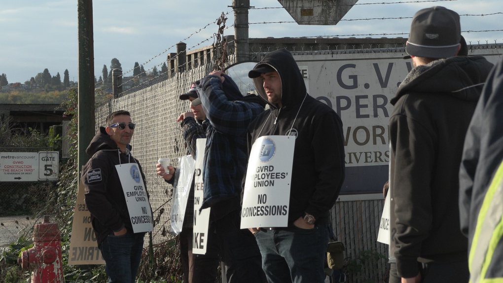 Wastewater plant workers, others return to picket lines after