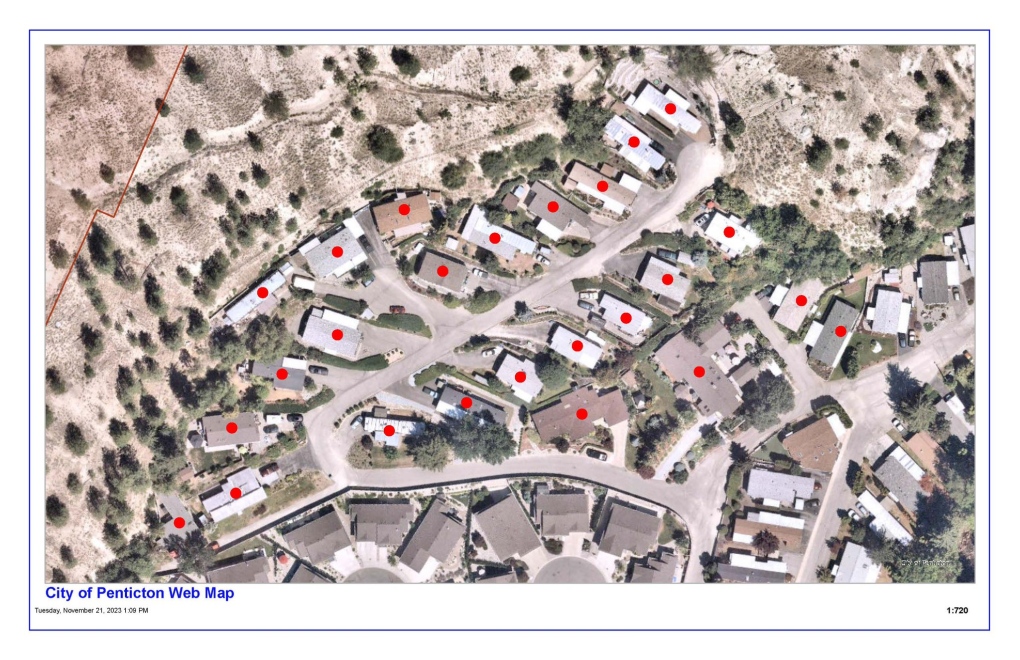 The 25 homes subject to the evacuation order are seen in this image from a City of Penticton social media post. (x.com/@cityofpenticton)