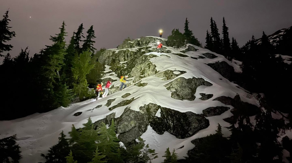 North Shore Rescue searches for a missing hiker on Mount Seymour Sunday night. (Image credit: North Shore Rescue/Facebook)