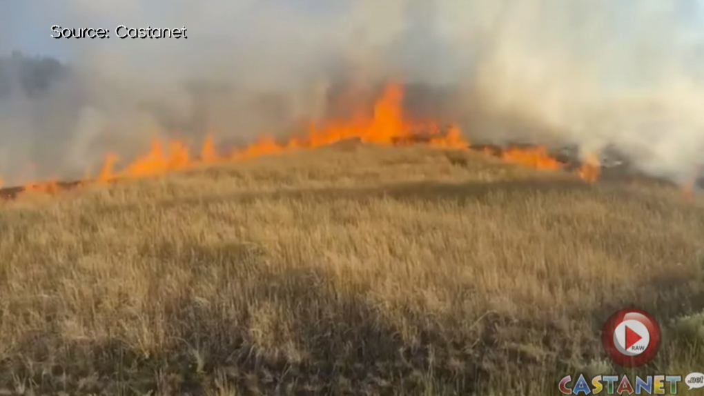 B.C. wildfires: New blaze burning along Hwy. 97 near Merritt