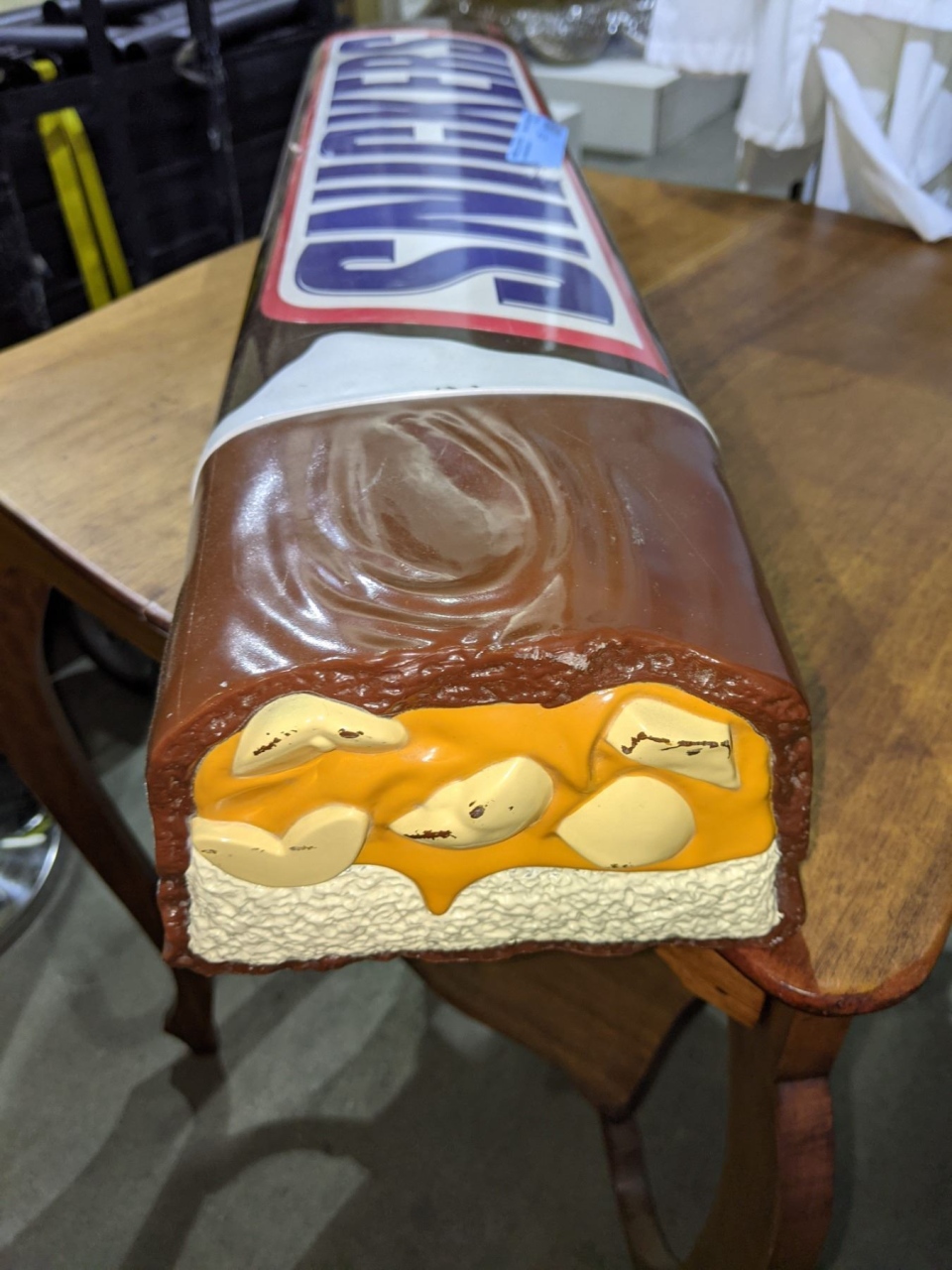 TV show props auction/snickers.jpg